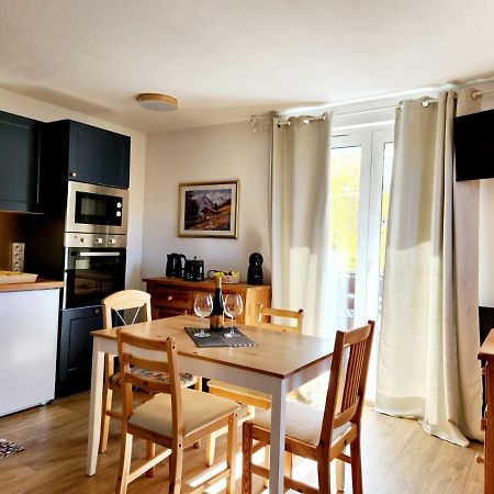 Appartement Cosy 4 Personnes - Charme Et Confort Au Pied Des Pistes لو دوز آلب المظهر الخارجي الصورة