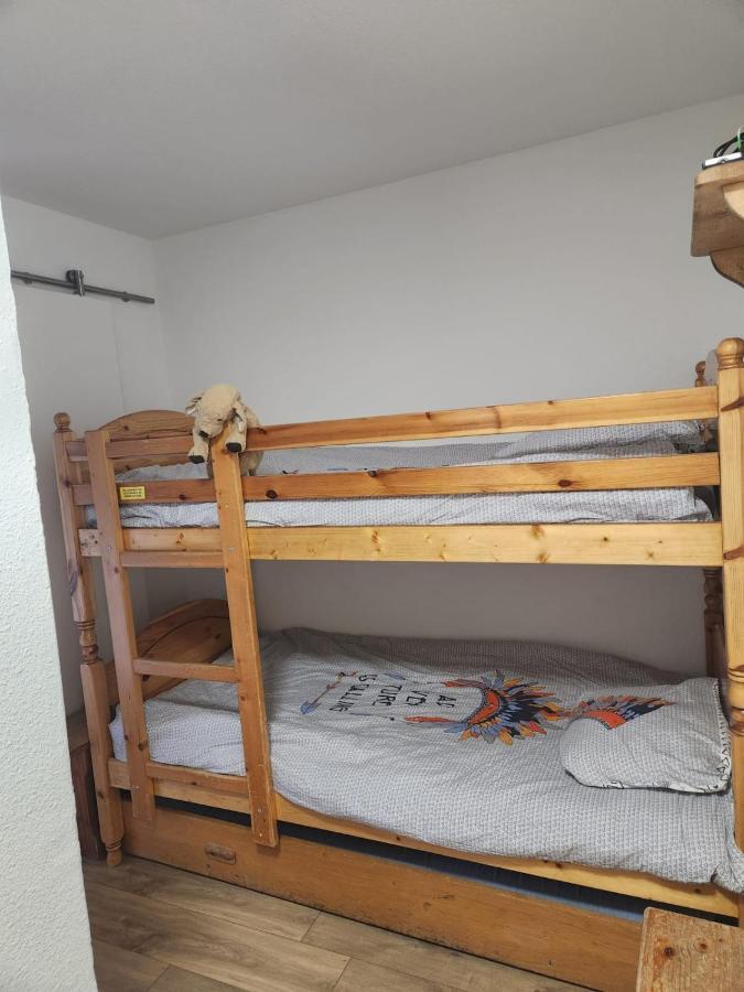 Appartement Cosy 4 Personnes - Charme Et Confort Au Pied Des Pistes لو دوز آلب المظهر الخارجي الصورة